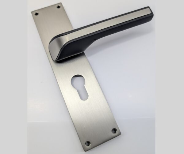 Corby Cylinder 8" Silver/Black Zinc